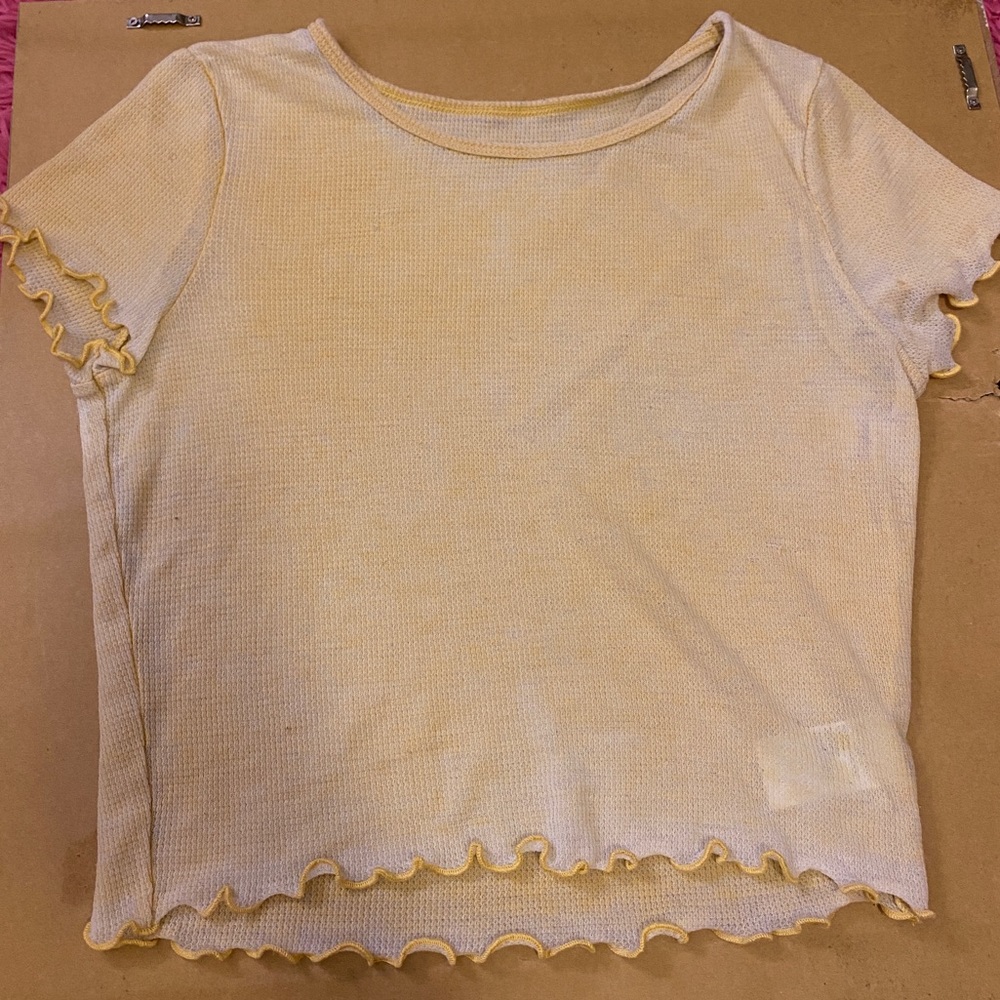 American Eagle Cropped top , Yellow. SIZE:SMALL